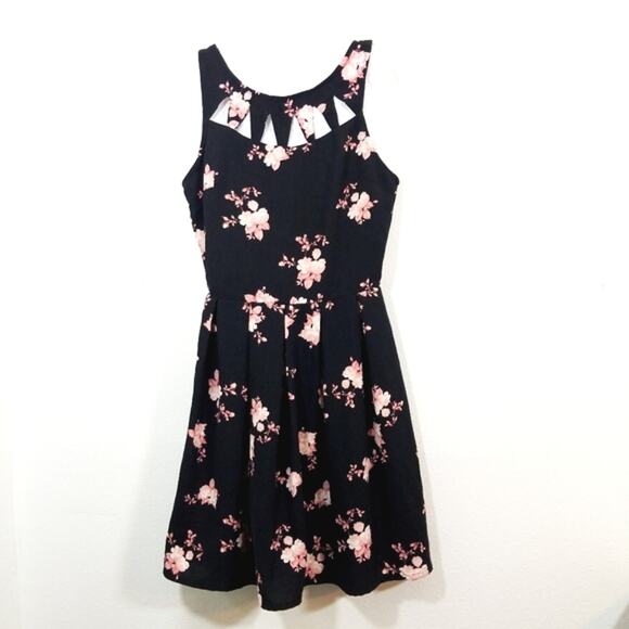 Empyre Floral cutout zipper detailing mini dress S - Picture 6 of 9